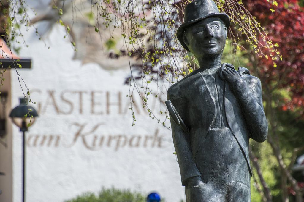 Gaestehaus Am Kurpark ชลีเอร์ซี ภายนอก รูปภาพ